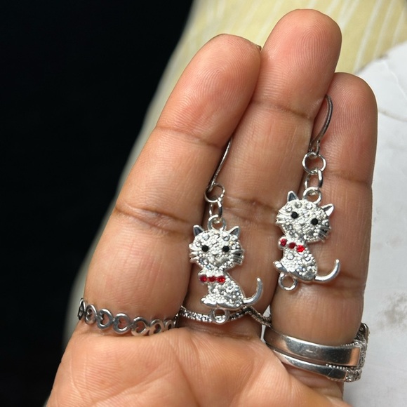 Sparkly Cat Charm Earrings - Picture 3 of 3